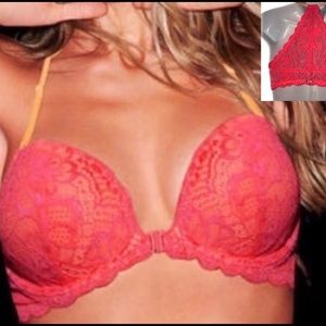 PINK Victoria’s Secret Lace Racerback Bra 32C